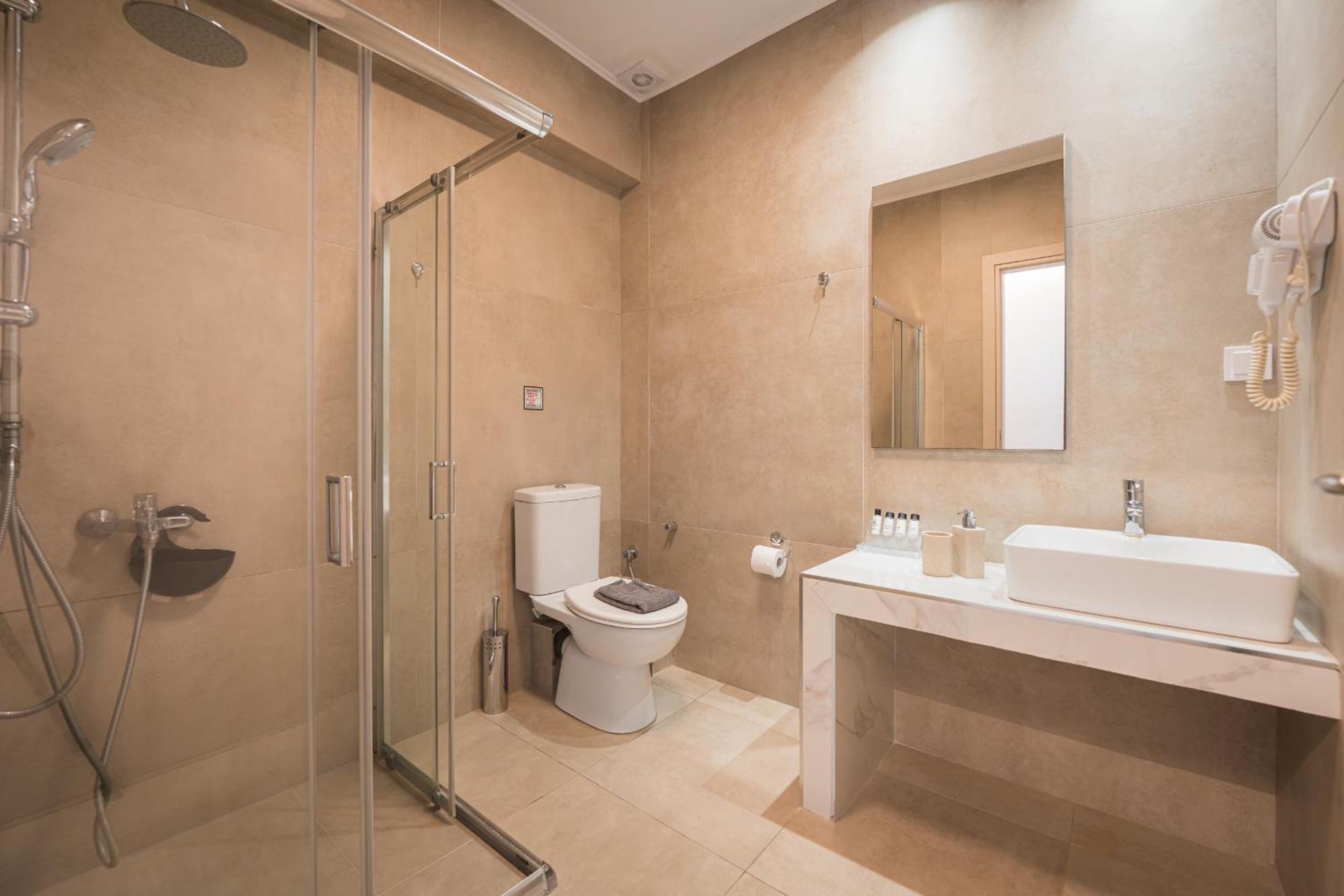 Centralviewsuites Nea Moudania Exterior photo